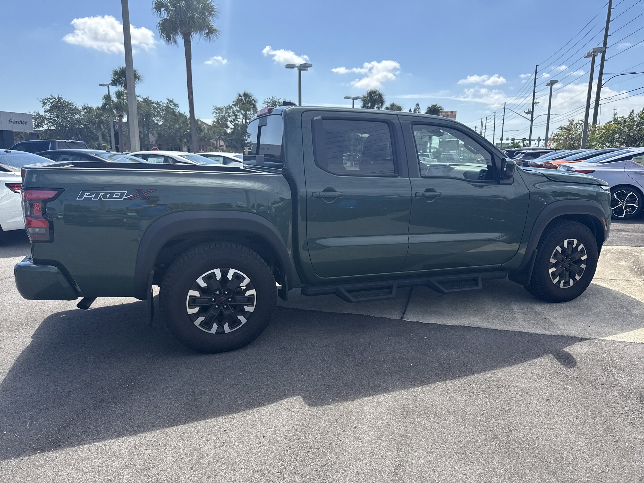 2024 Nissan Frontier PRO-X photo 3