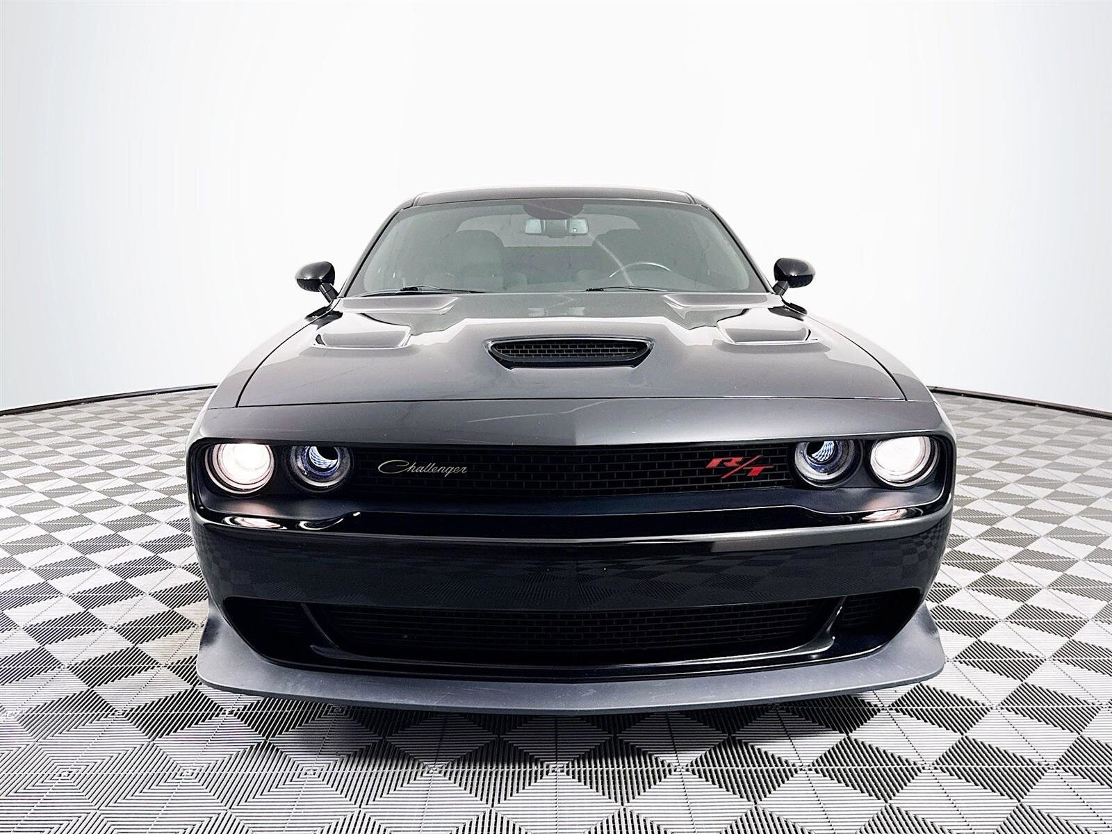 2021 Dodge Challenger R/T Scat Pack Widebody photo 2