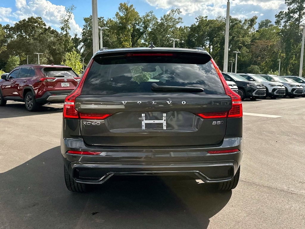 Certified 2025 Volvo XC60 Plus B5 AWD Plus