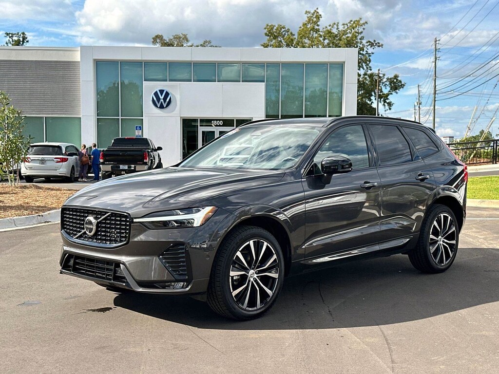Certified 2025 Volvo XC60 Plus B5 AWD Plus