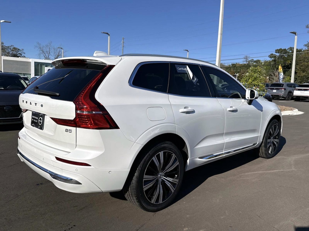 Certified 2023 Volvo XC60 Plus Bright Theme B5 FWD Plus Bright Theme