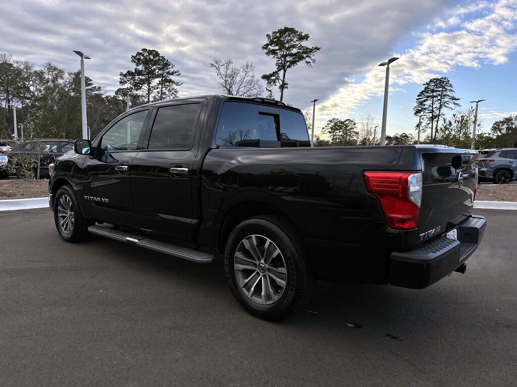 Certified 2018 Nissan Titan SL 4x2 Crew Cab SL