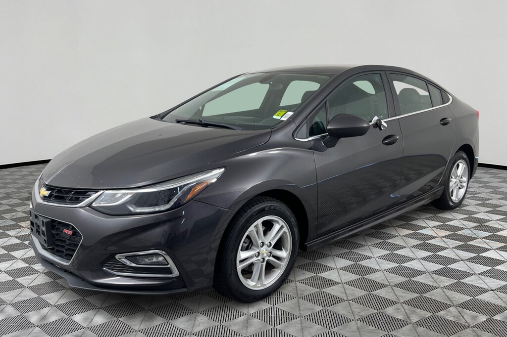 Used 2017 Chevrolet Cruze LT Auto Sedan
