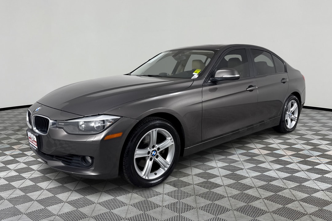2013 BMW 3 Series 328i xDrive Sedan SULEV's photo