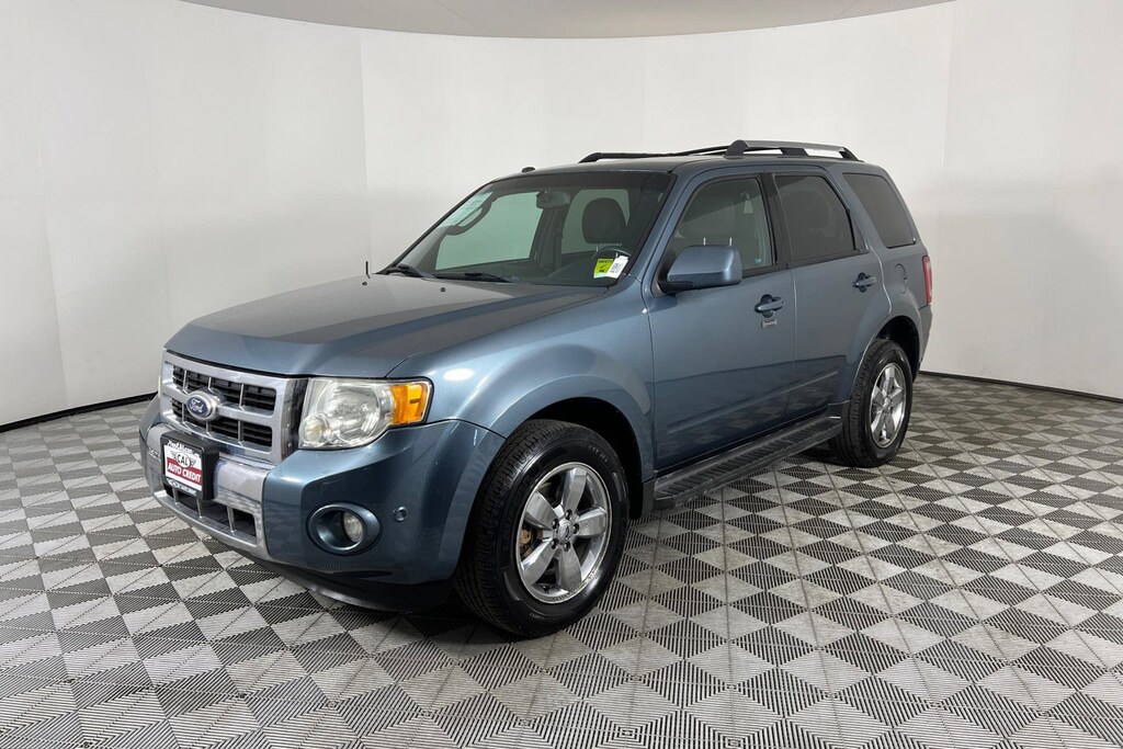 Used 2010 Ford Escape Limited SUV