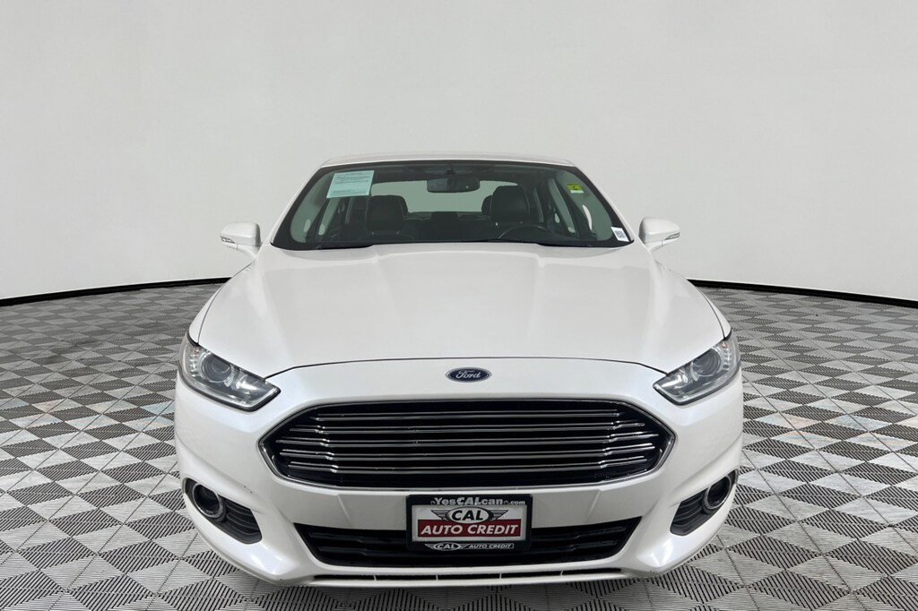 Used 2016 Ford Fusion SE Sedan