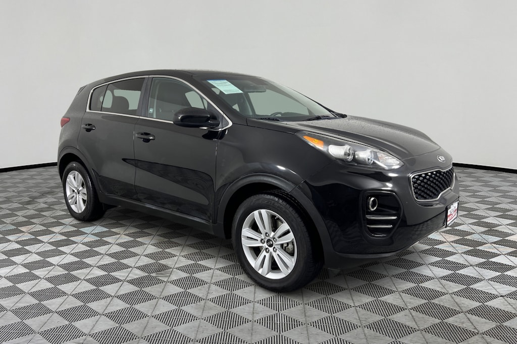 Used 2018 Kia Sportage LX SUV