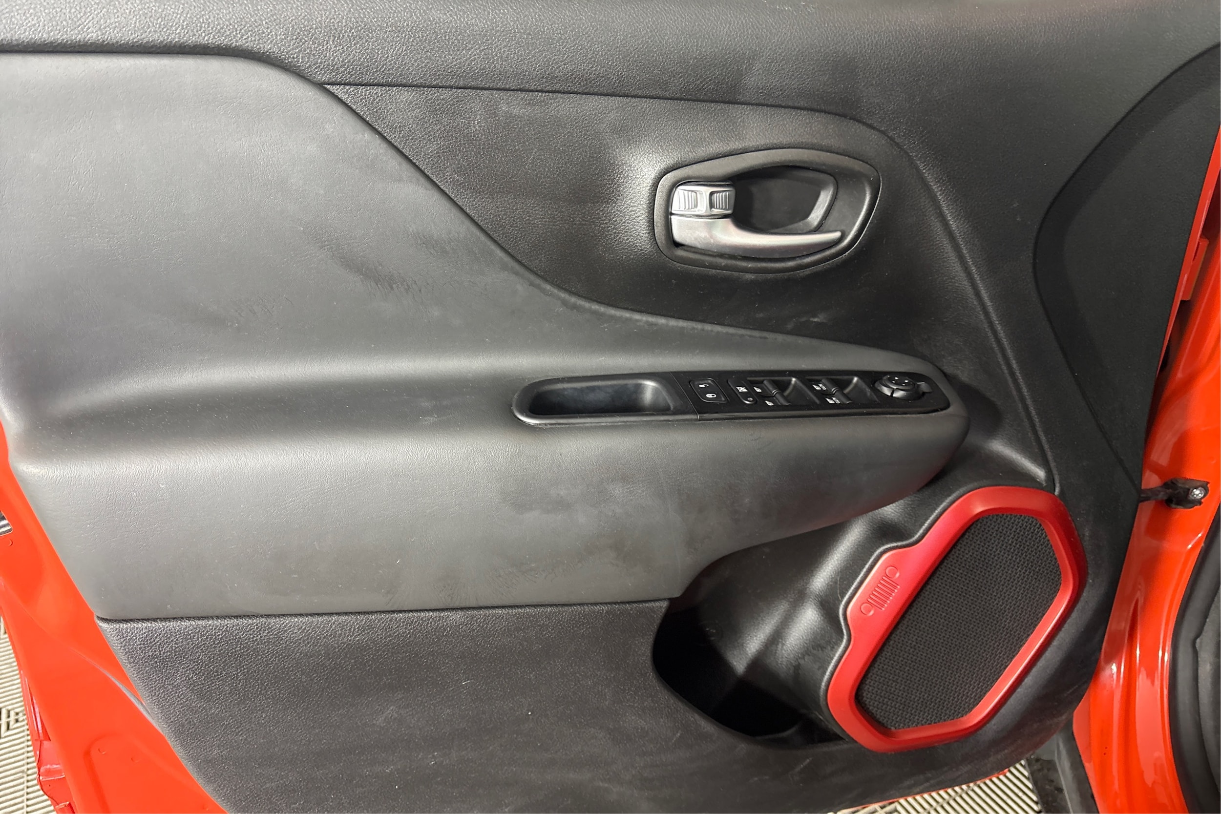2020 Jeep Renegade Trailhawk - Photo 15