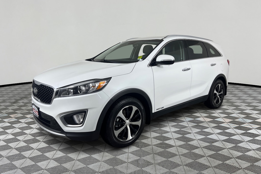 Used 2016 Kia Sorento 3.3L EX AWD SUV