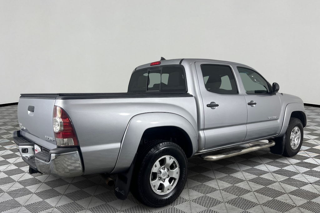Used 2015 Toyota Tacoma  Truck Double Cab