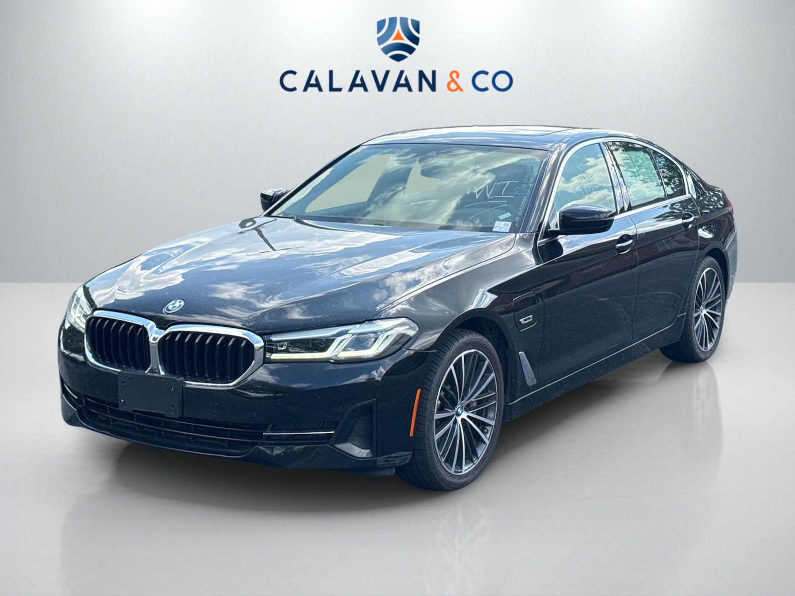 2023 Bmw 530e xDrive photo 2