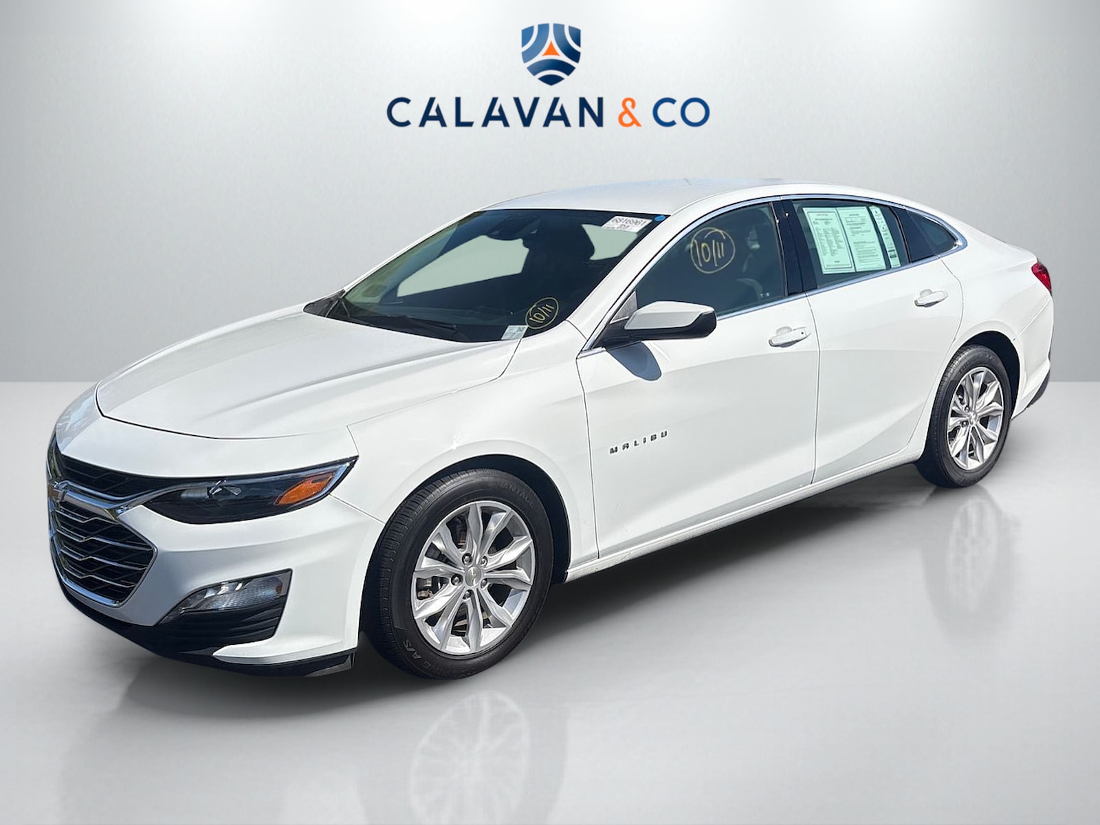 2023 Chevrolet Malibu 1LT photo 3
