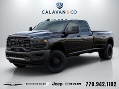 2026 Ram 3500 TRADESMAN CREW CAB 4X4 8' BOX Pickup