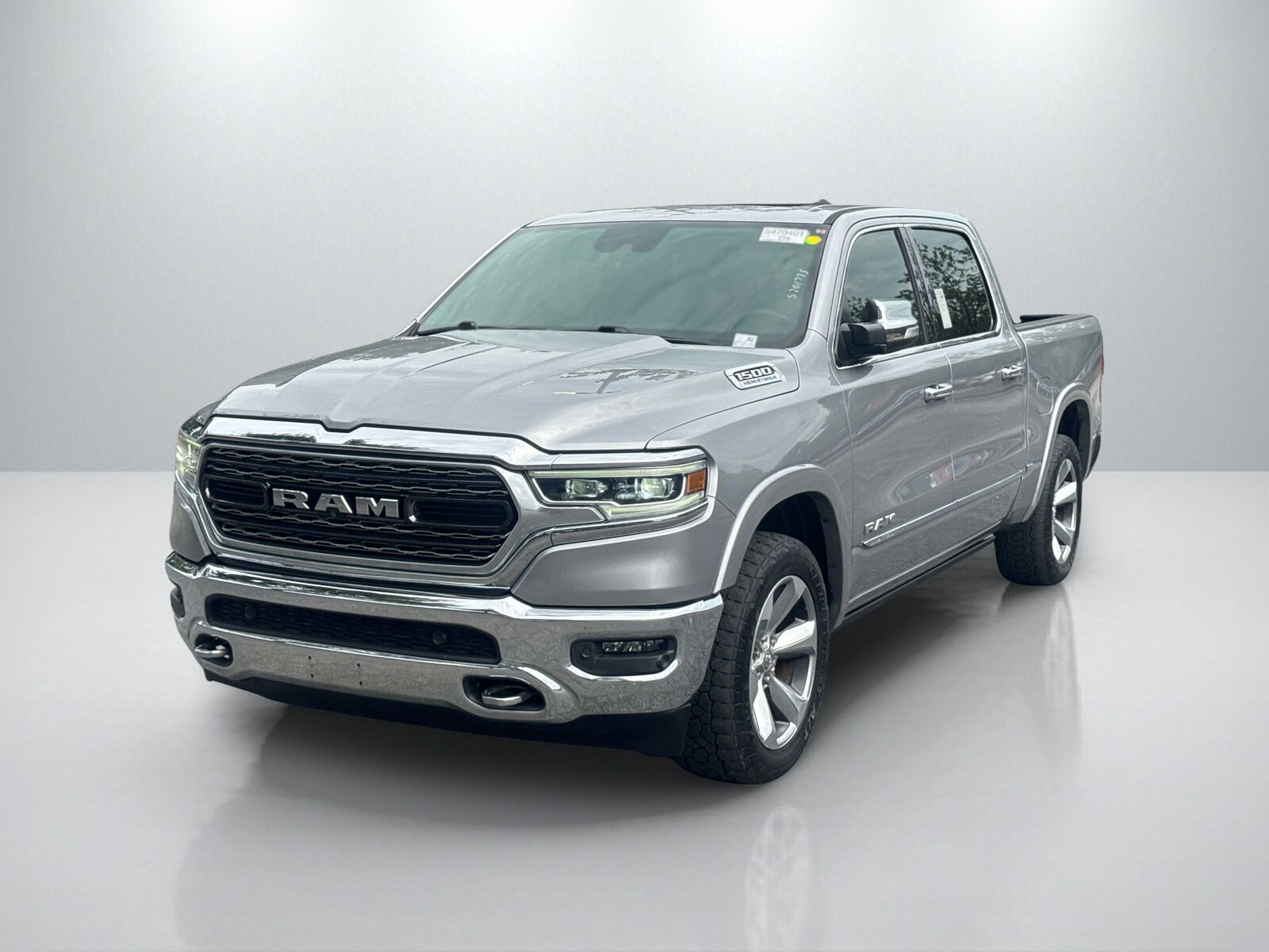 2021 Ram 1500 Limited photo 2