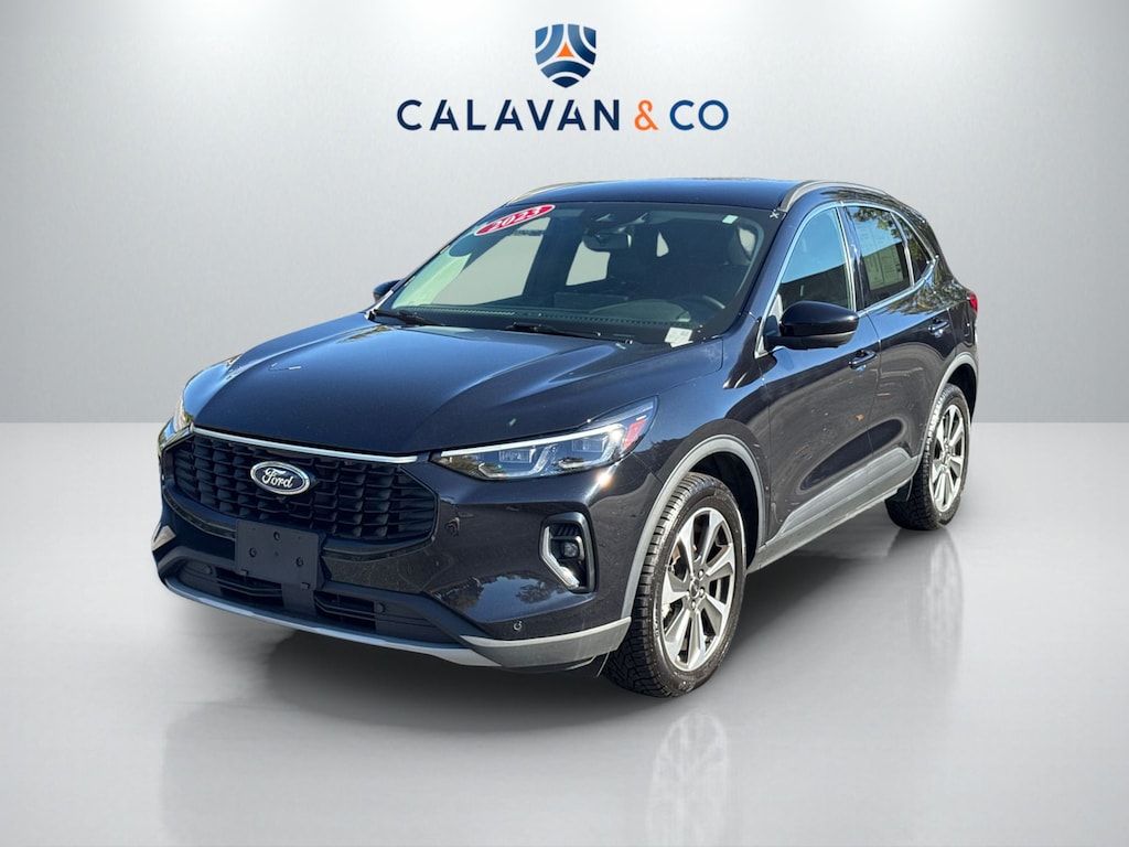 Used 2023 Ford Escape Platinum SUV