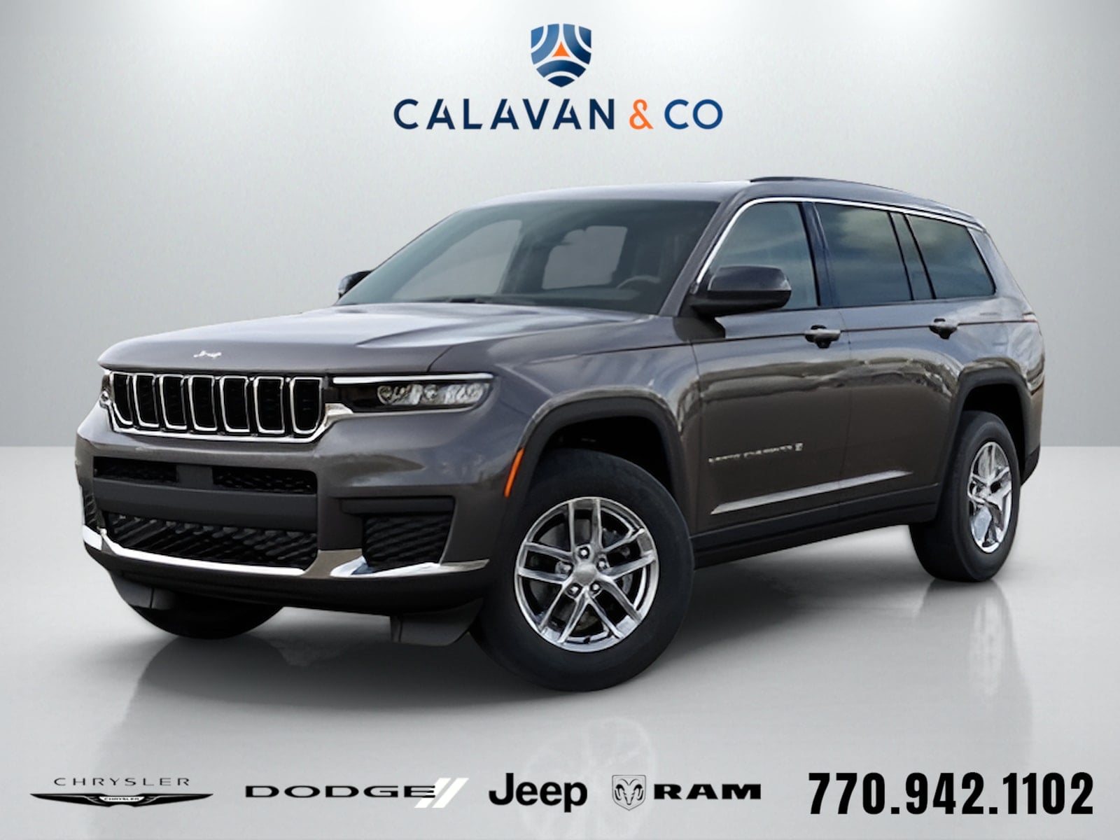 2025 Jeep Grand Cherokee L Laredo's photo