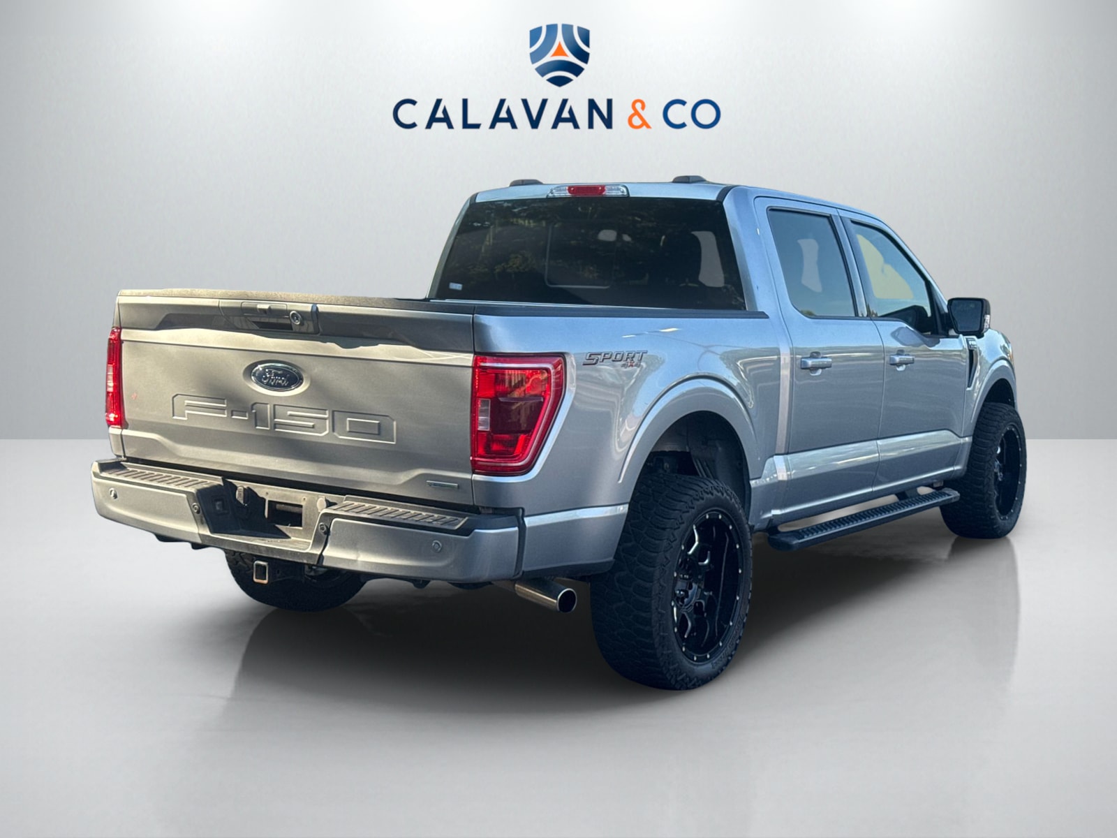 2023 Ford F-150 XLT photo 4