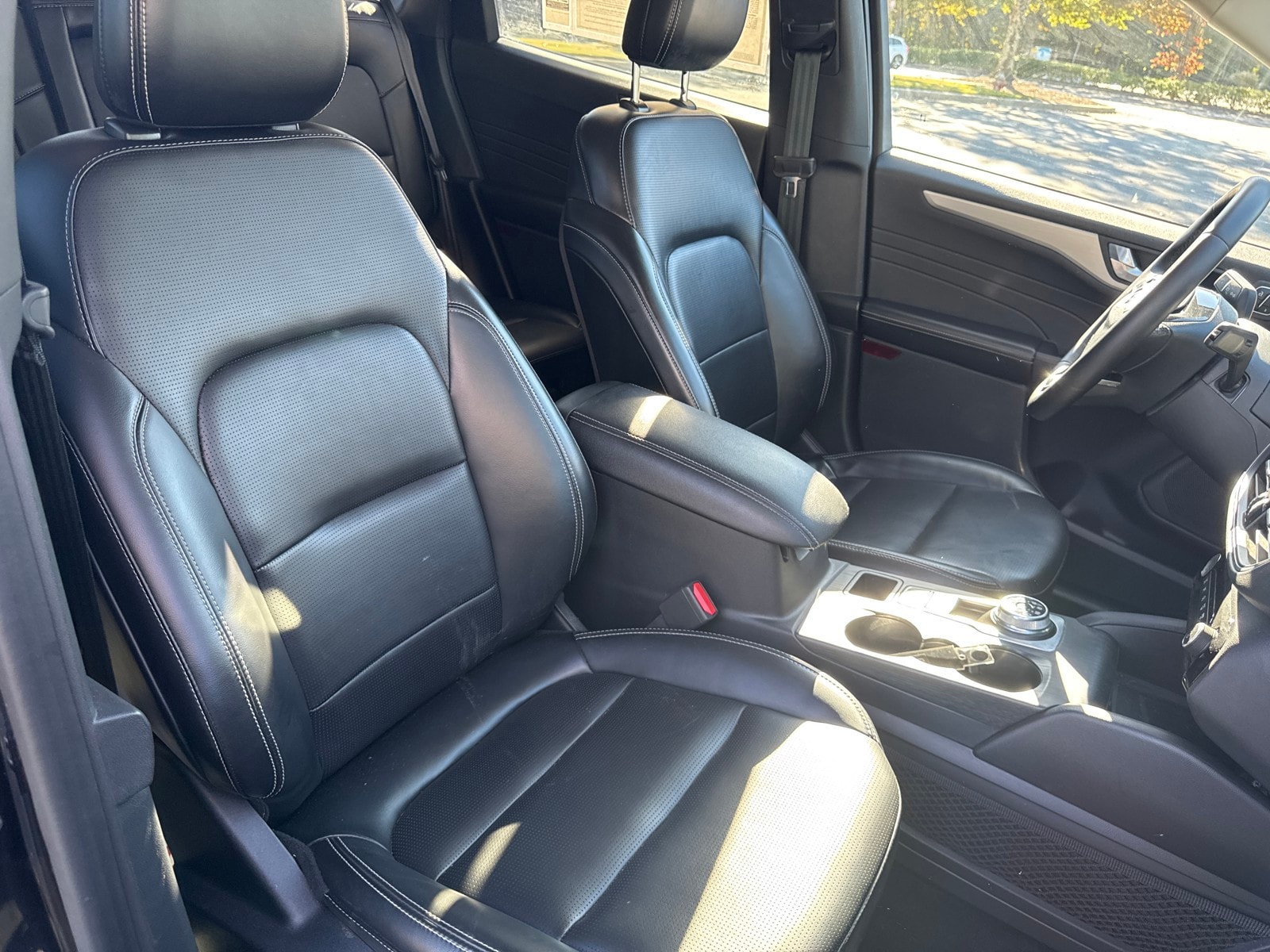2023 Ford Escape Platinum - Photo 18