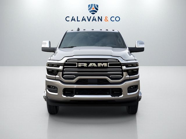 2026 RAM 3500 Laramie - Photo 7
