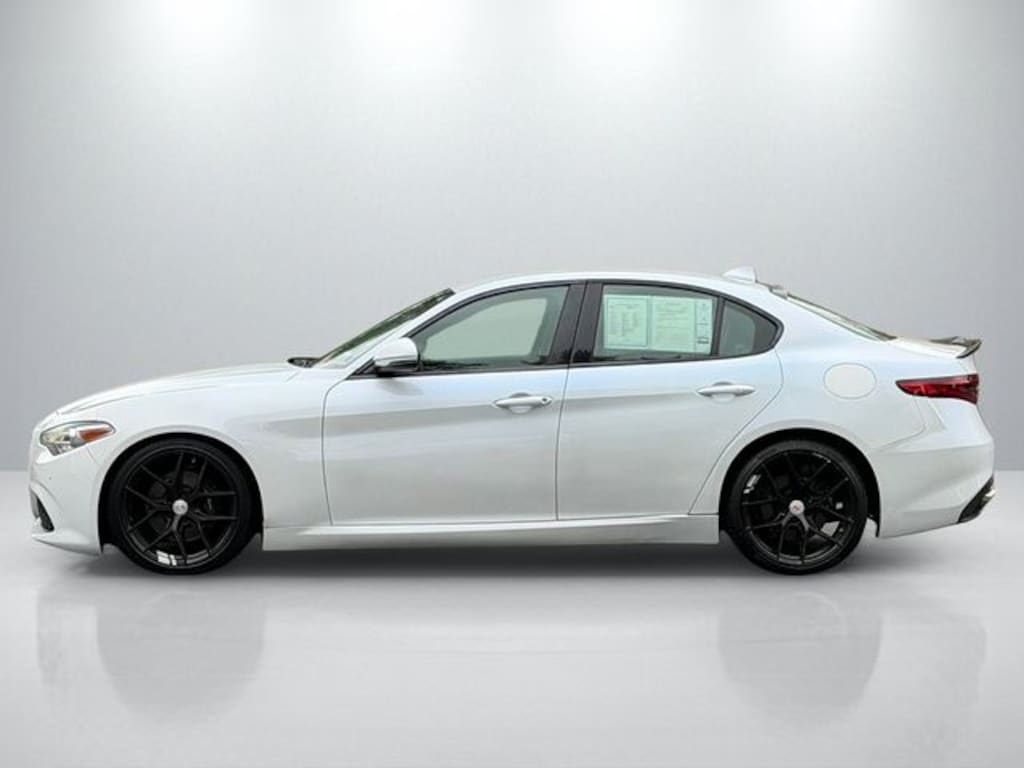 Used 2018 Alfa Romeo Giulia Sedan