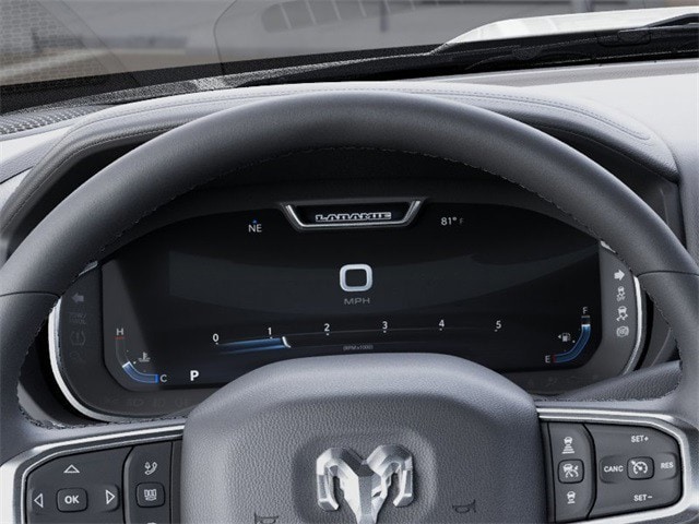 2026 RAM 3500 Laramie - Photo 17