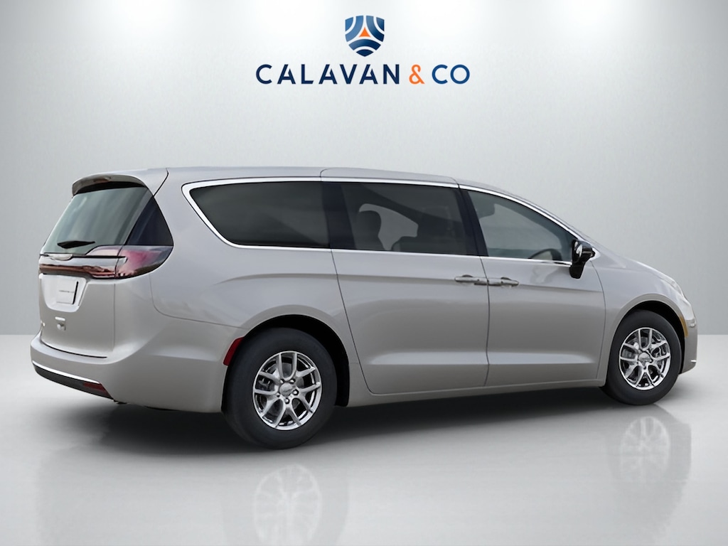 New 2026 Chrysler Pacifica SELECT Passenger Van