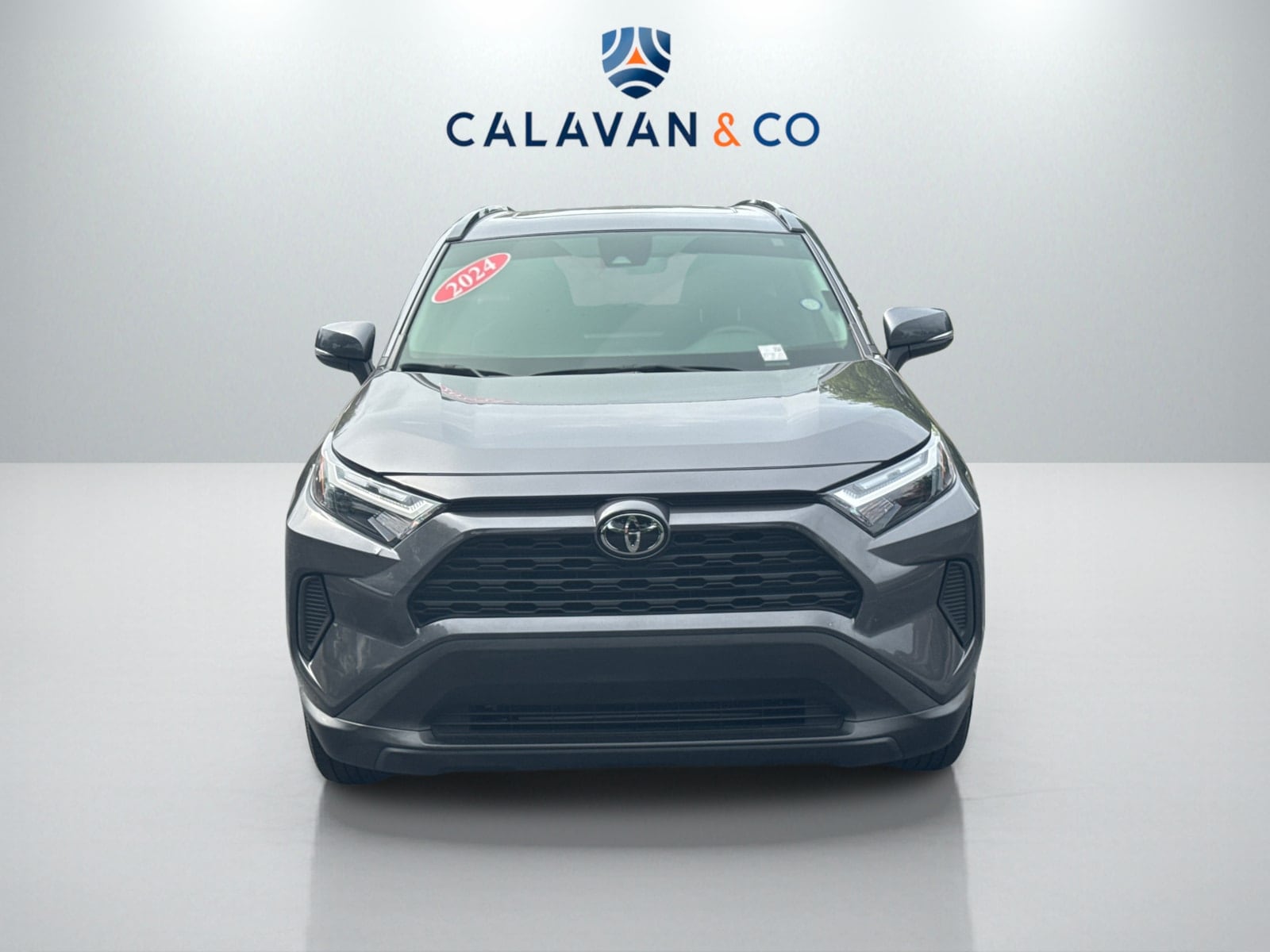 Used 2024 Toyota RAV4 XLE with VIN 2T3W1RFV8RC255052 for sale in Lithia Springs, GA
