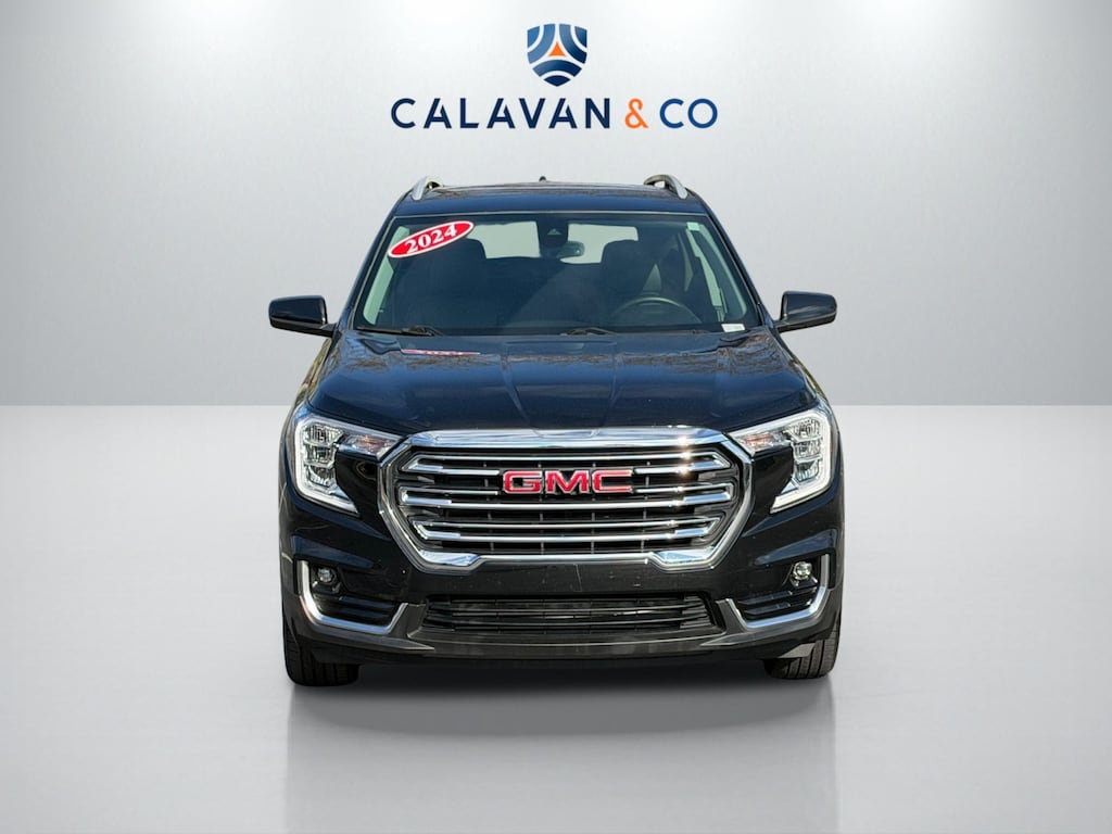 Used 2024 GMC Terrain SLT SUV