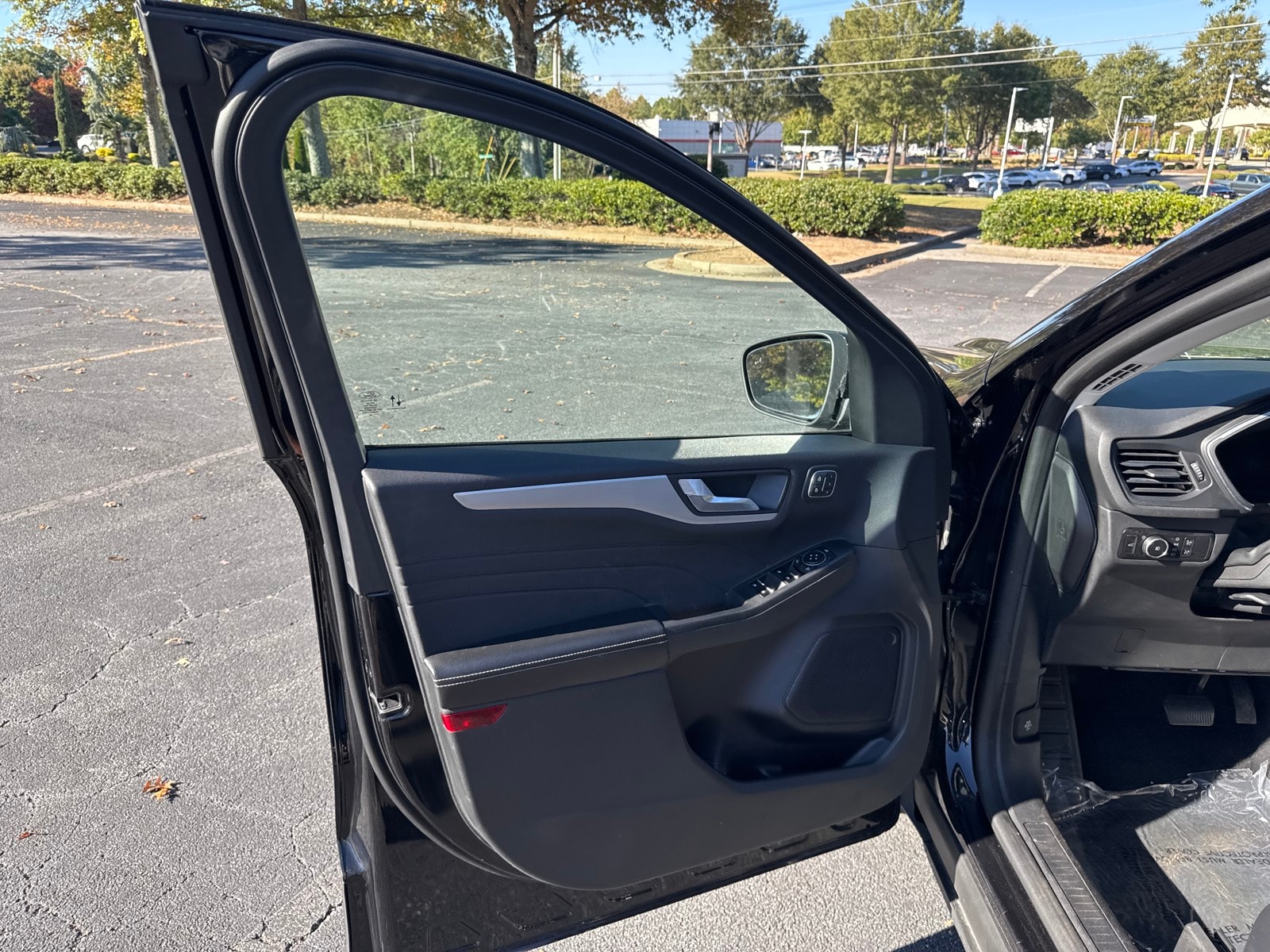 2023 Ford Escape Platinum - Photo 24