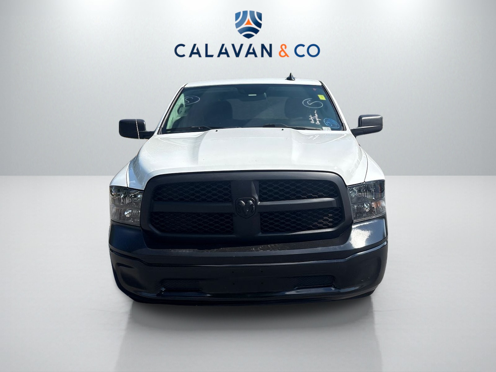 2021 Ram 1500 Classic Tradesman photo 2
