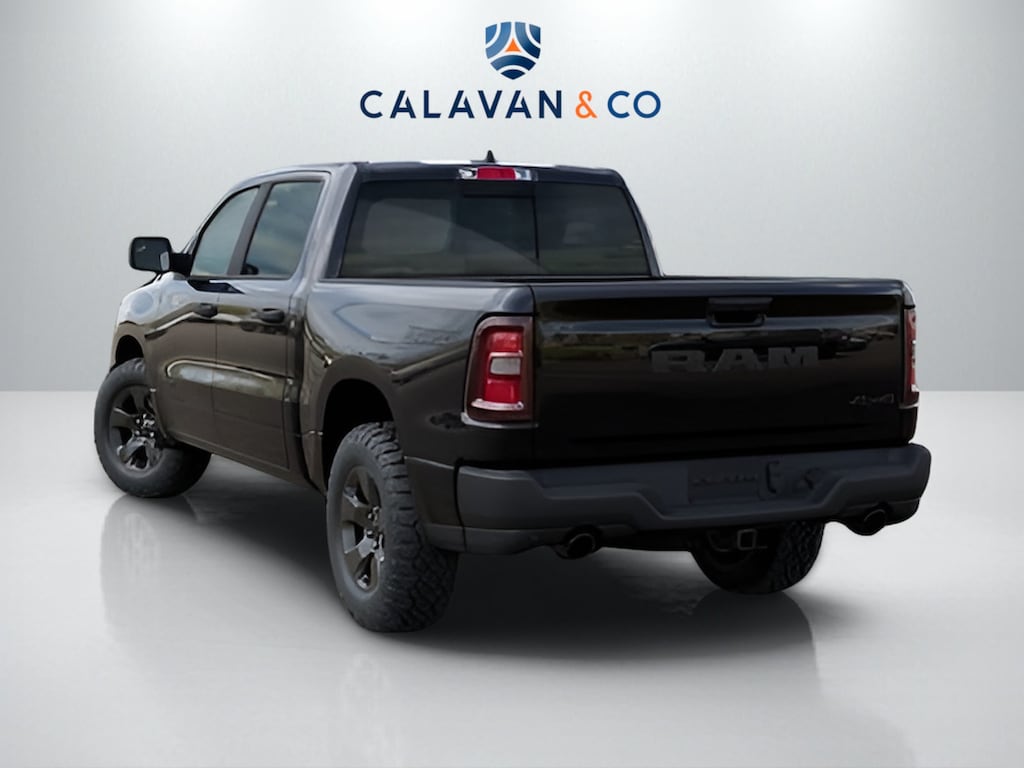 New 2026 Ram 1500 WARLOCK CREW CAB 4X4 5'7 BOX Pickup