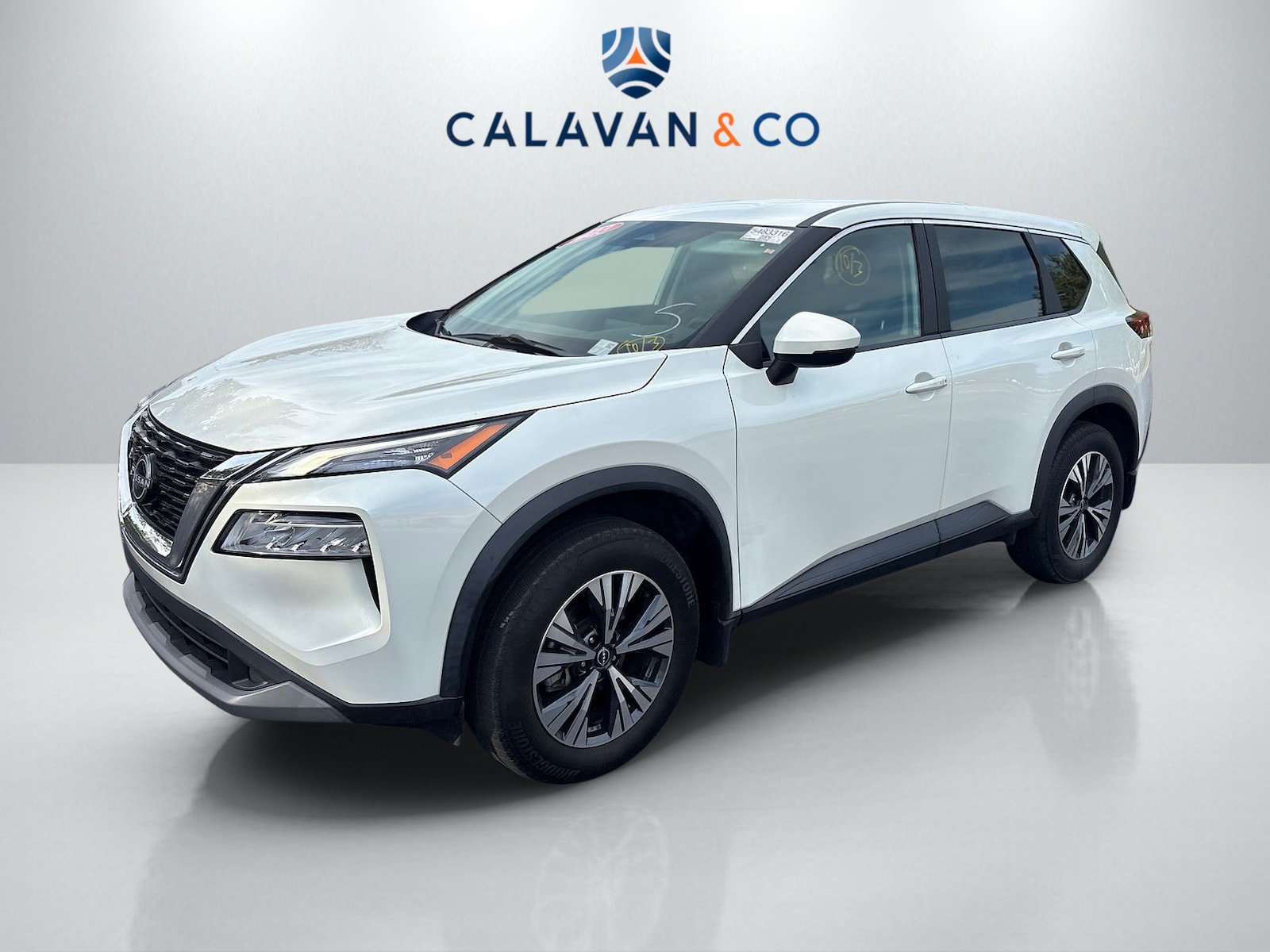 2023 Nissan Rogue SV photo 3