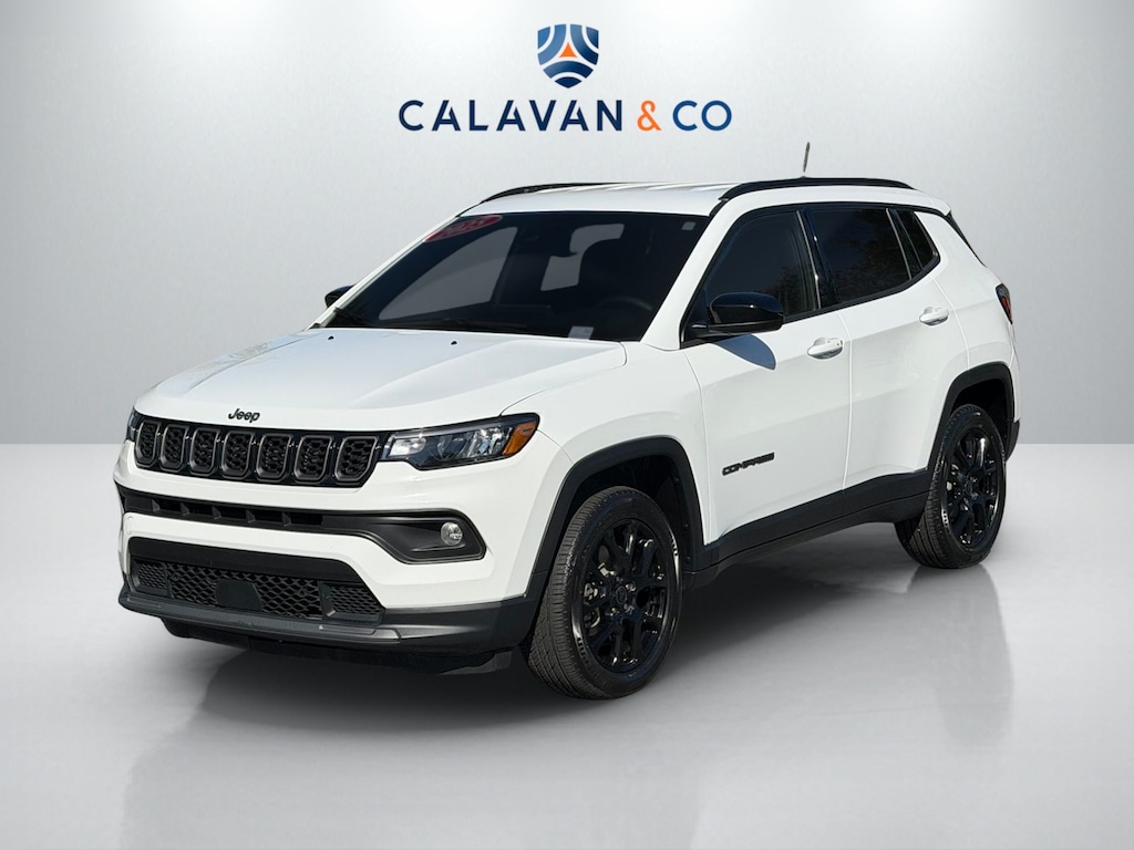 Used 2025 Jeep Compass Latitude SUV