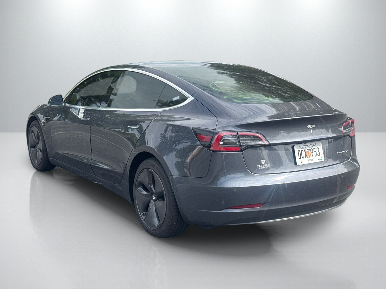 2018 Tesla Model 3 Long Range photo 3