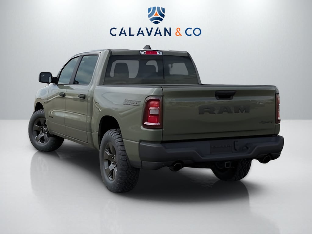 New 2026 Ram 1500 WARLOCK CREW CAB 4X4 5'7 BOX Pickup