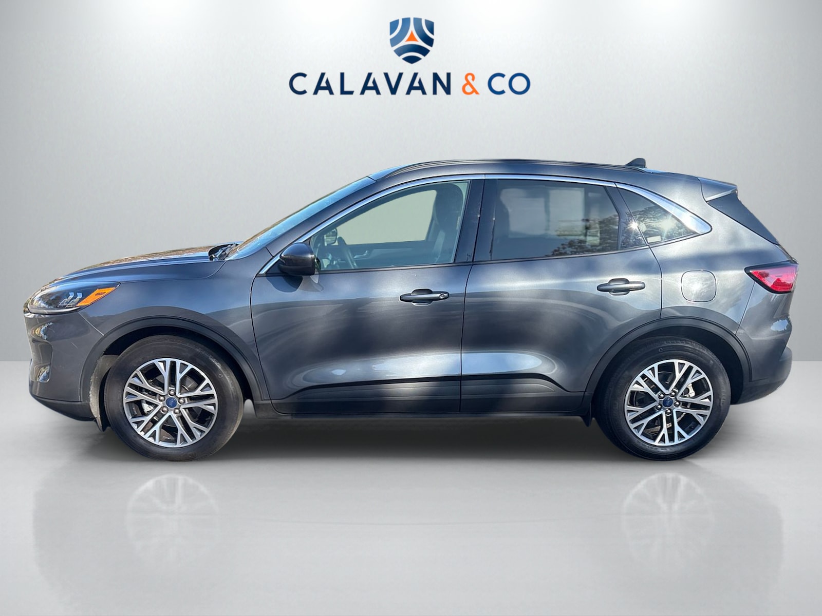 2022 Ford Escape SEL photo 4