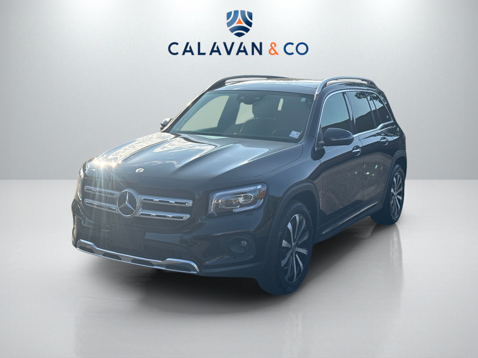 2022 Mercedes Benz GLB 250 4MATIC photo 2