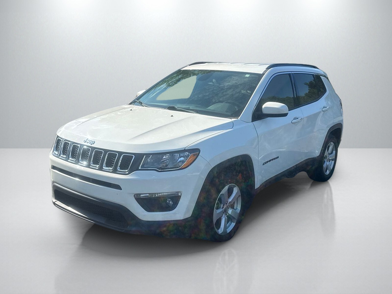 2019 Jeep Compass Latitude photo 2