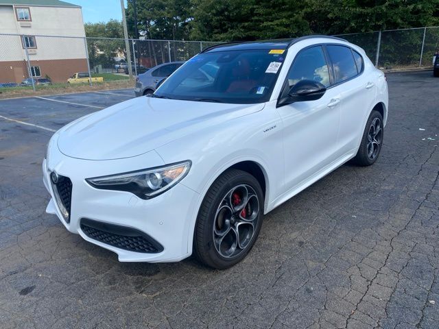 2022 Alfa Romeo Stelvio