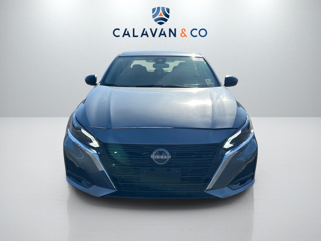 Used 2024 Nissan Altima 2.5 SV Sedan