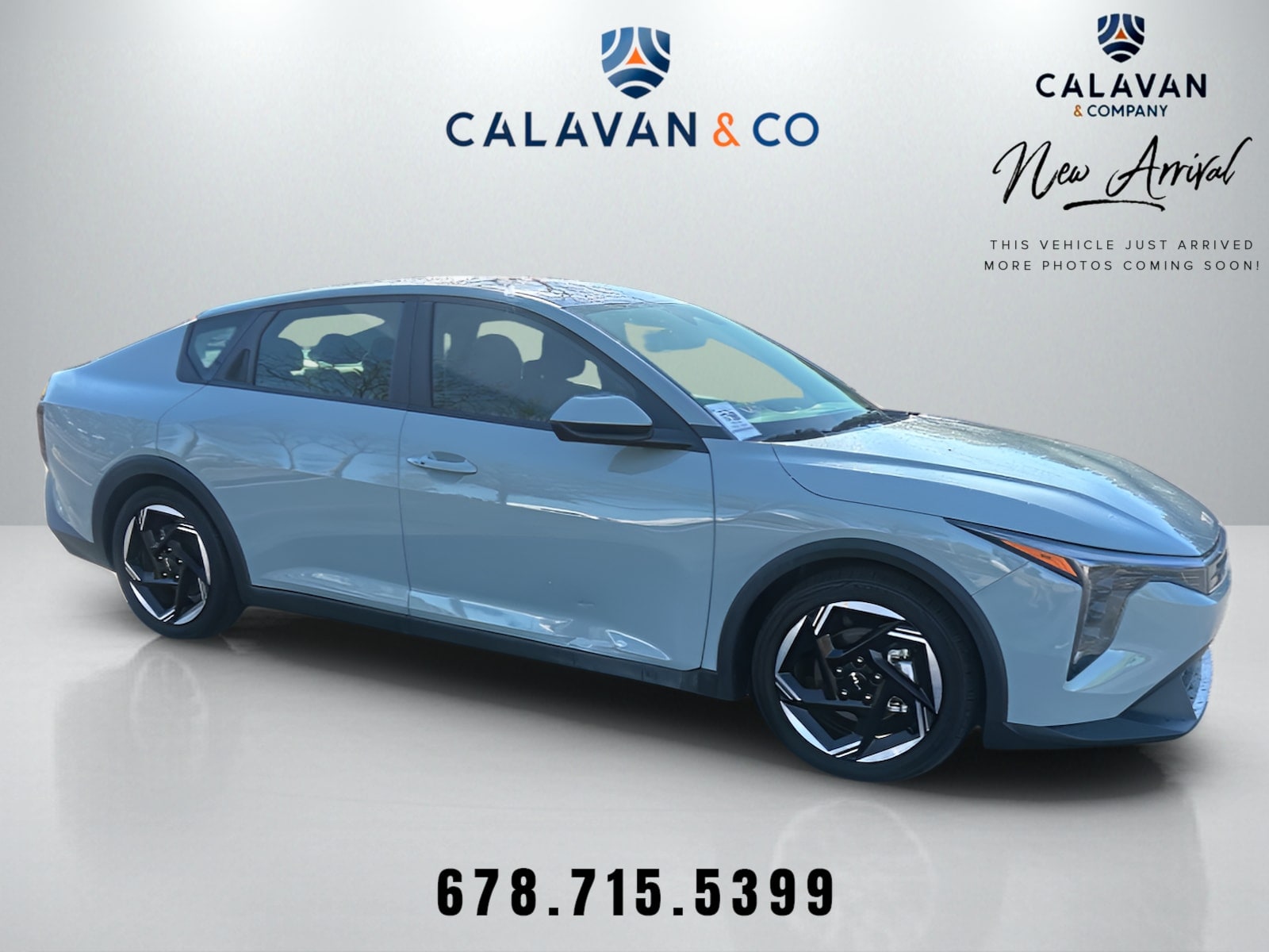 2025 Kia K4 EX's photo