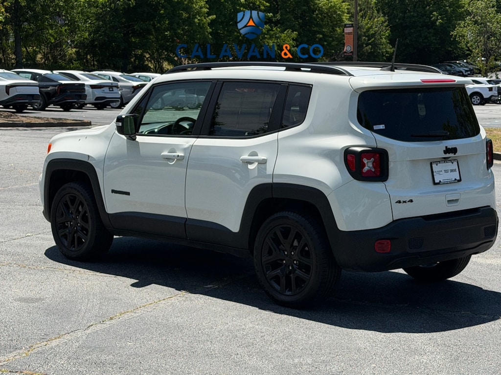 Used 2023 Jeep Renegade Latitude SUV