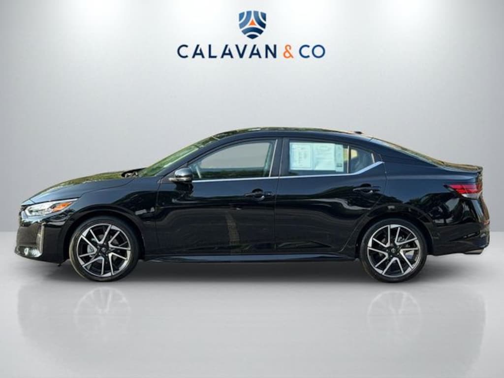 Used 2025 Nissan Sentra SR Sedan