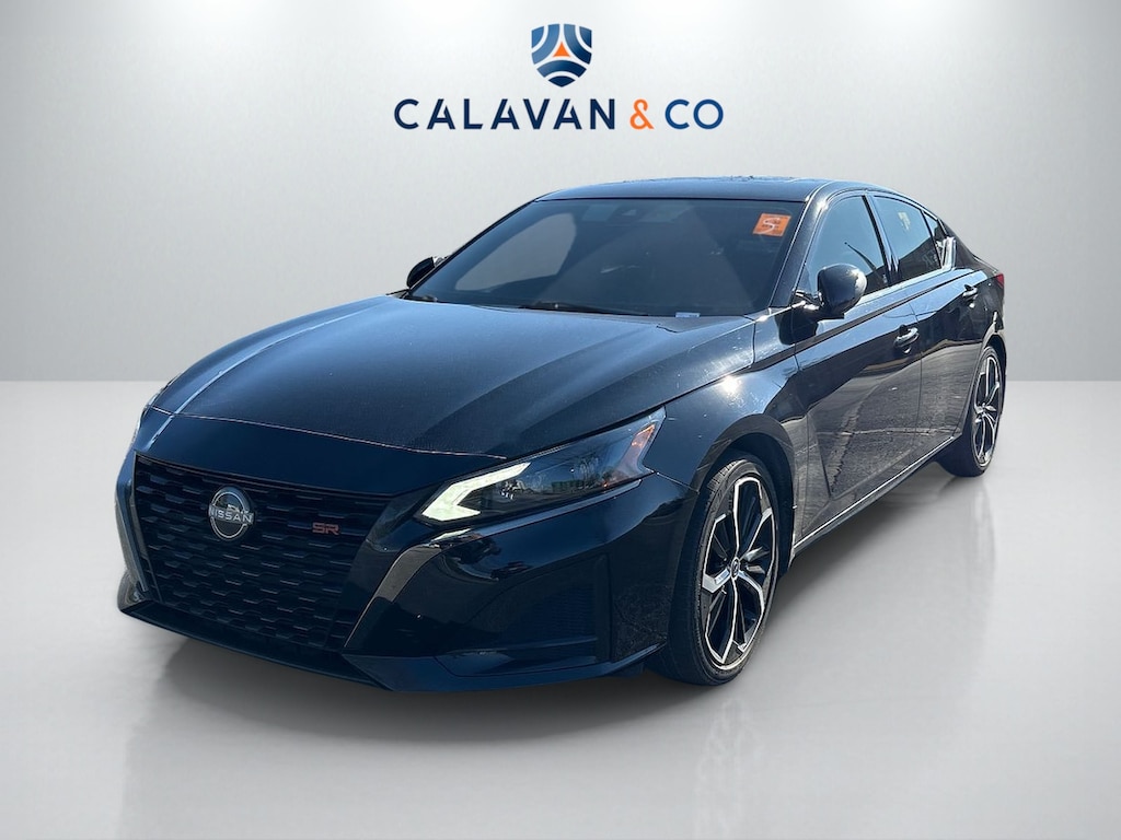 Used 2023 Nissan Altima 2.5 SR Sedan