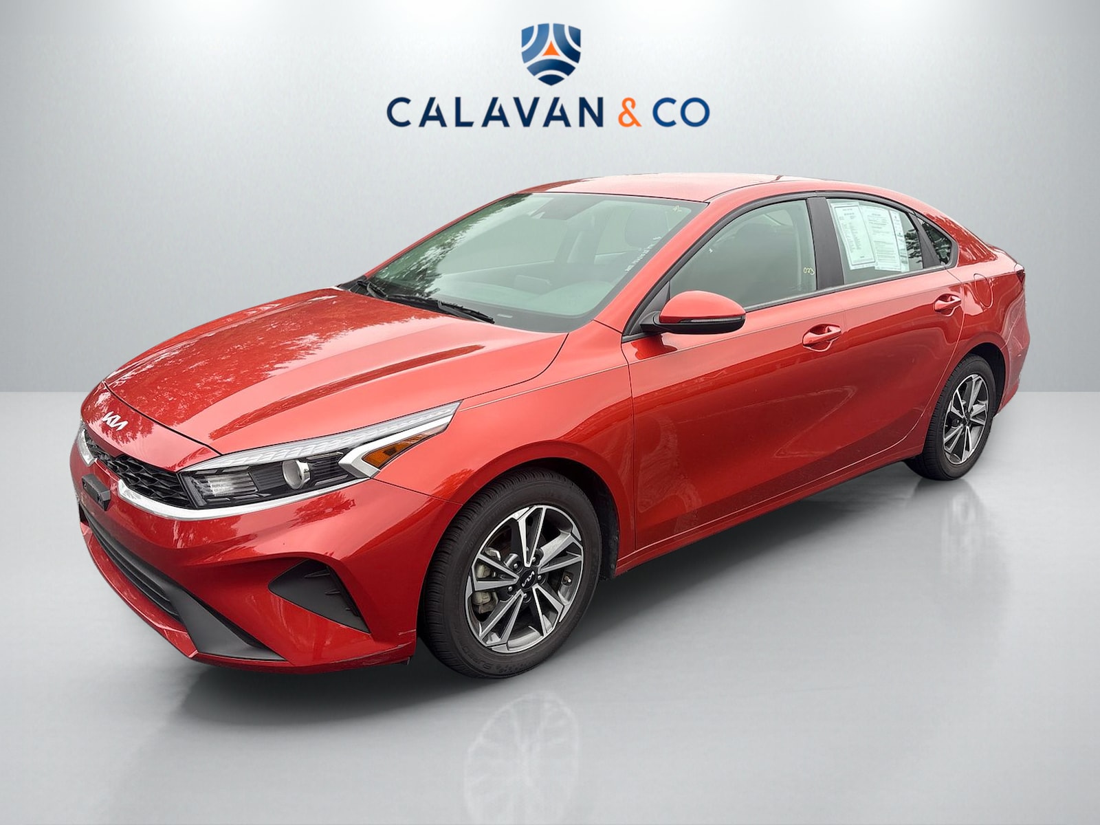 2023 Kia Forte LXS photo 3