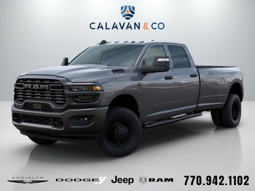New 2026 Ram 3500 TRADESMAN CREW CAB 4X4 8' BOX Pickup