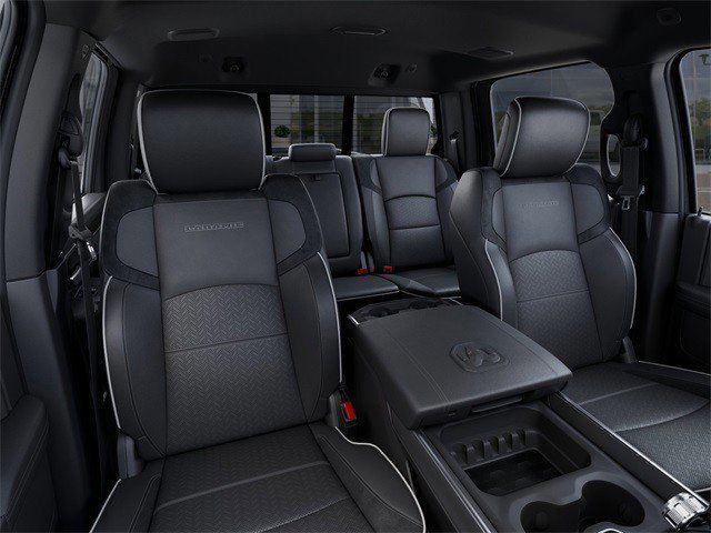 2026 RAM 3500 Laramie - Photo 20