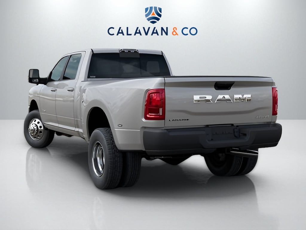 New 2026 Ram 3500 LARAMIE CREW CAB 4X4 8' BOX Pickup