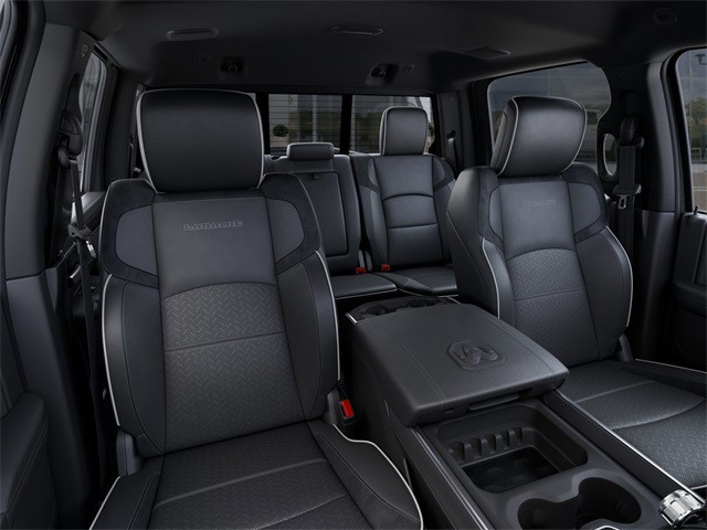 2026 RAM 3500 Laramie - Photo 16