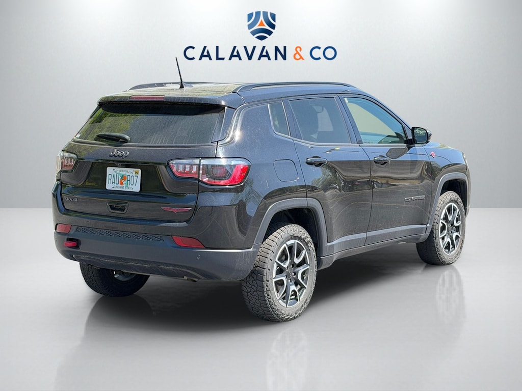 Used 2024 Jeep Compass Trailhawk SUV